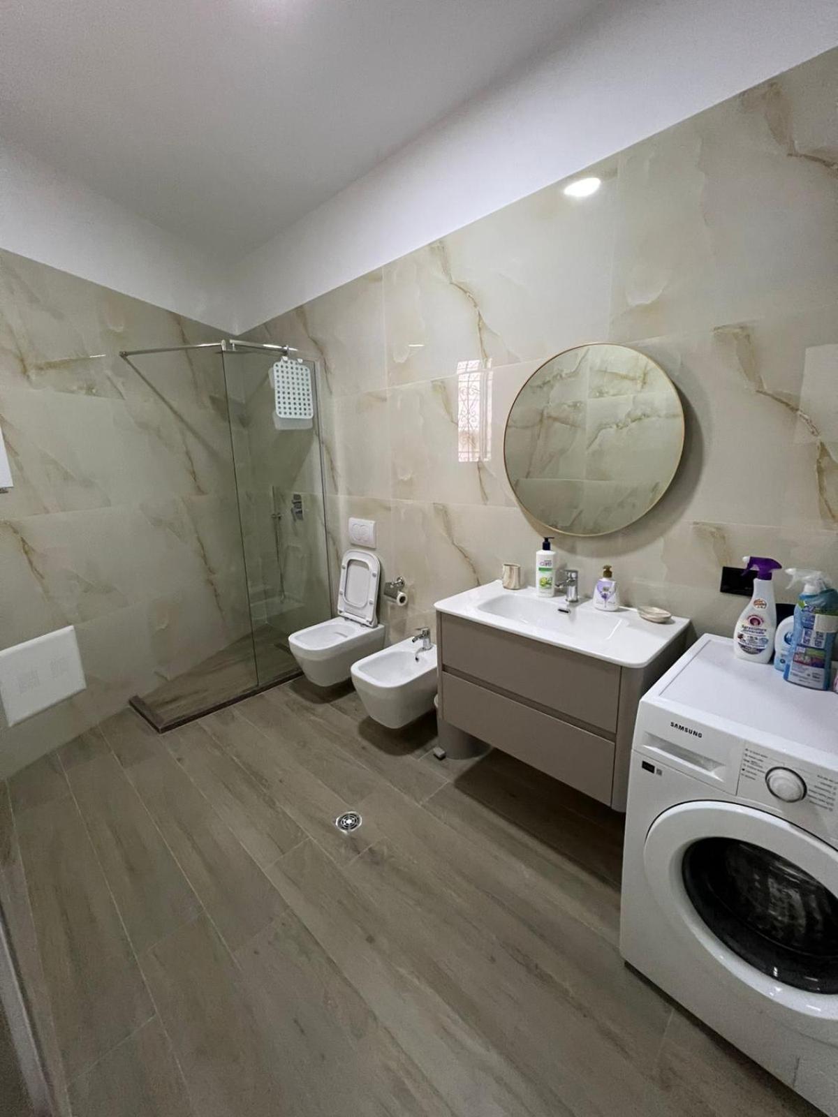 Large Apartment Vlore Ngoại thất bức ảnh