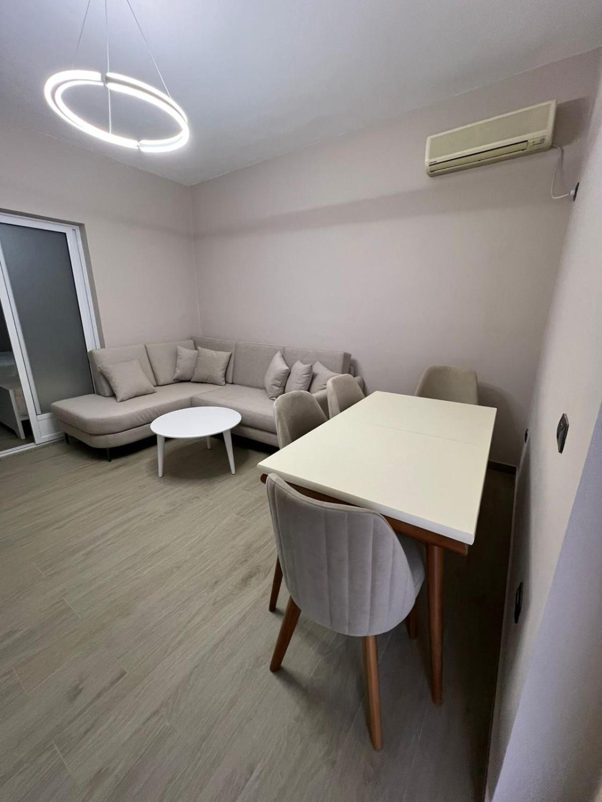 Large Apartment Vlore Ngoại thất bức ảnh